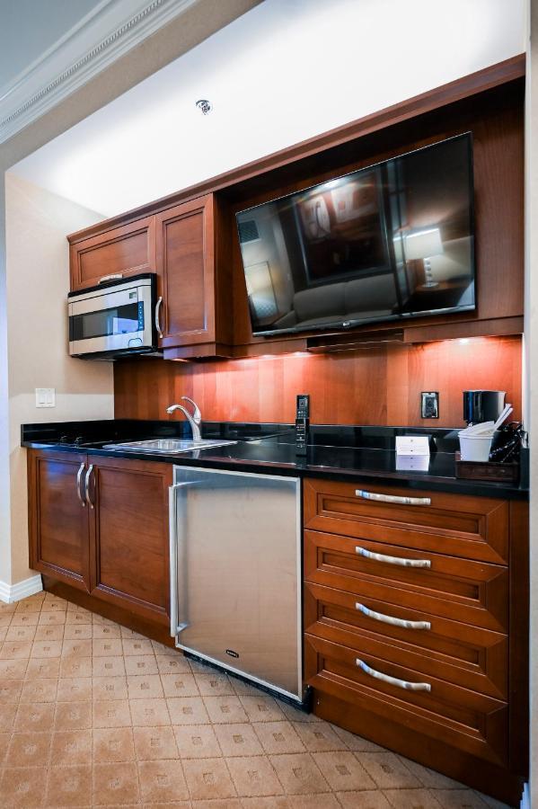 Penthouse Suite With Strip View At The Signature At Mgm Grand Las Vegas Ngoại thất bức ảnh