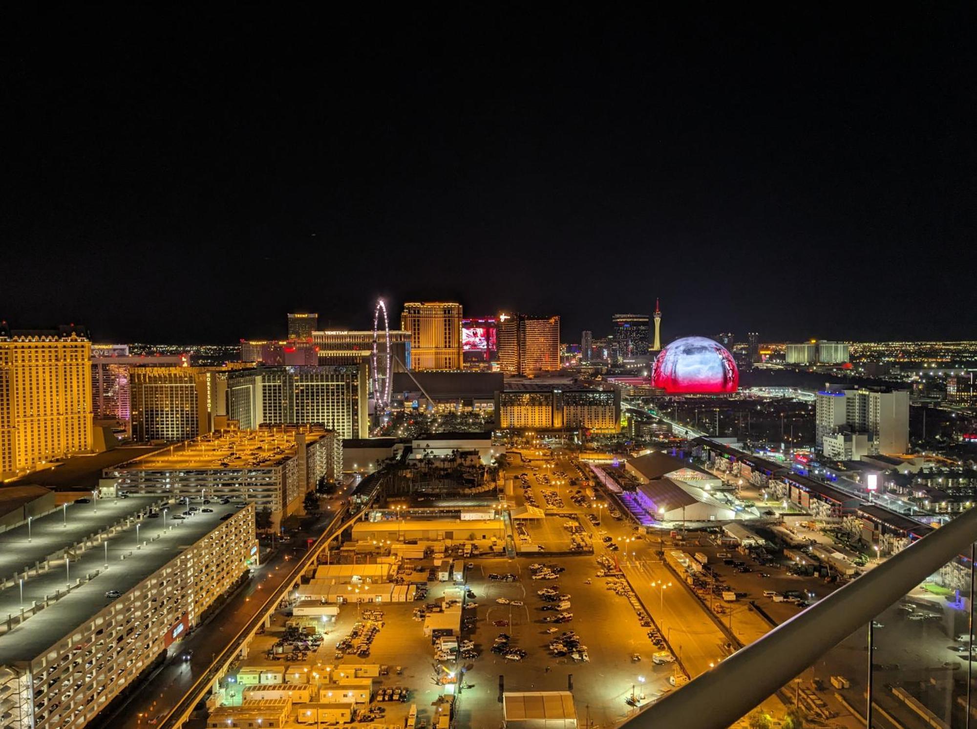Penthouse Suite With Strip View At The Signature At Mgm Grand Las Vegas Ngoại thất bức ảnh