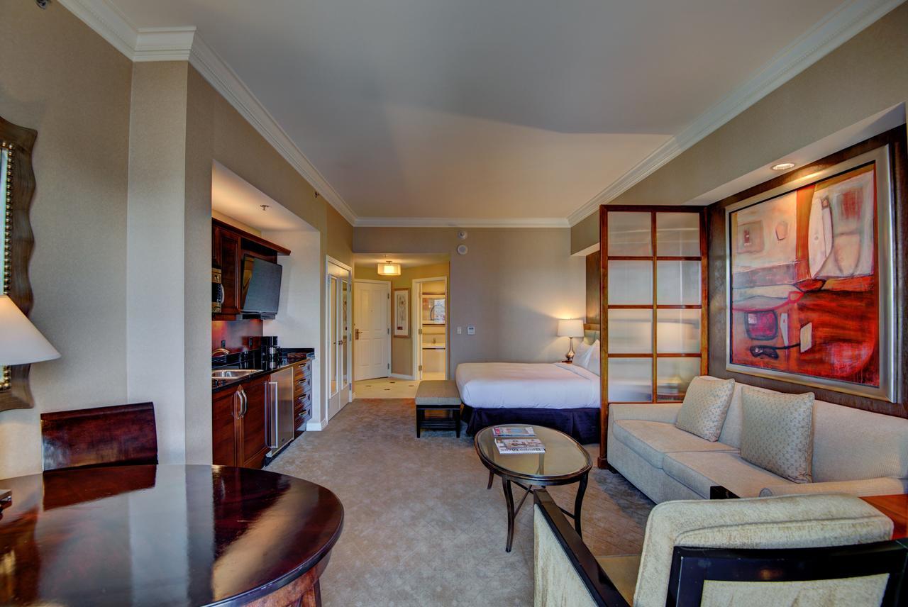 Penthouse Suite With Strip View At The Signature At Mgm Grand Las Vegas Ngoại thất bức ảnh